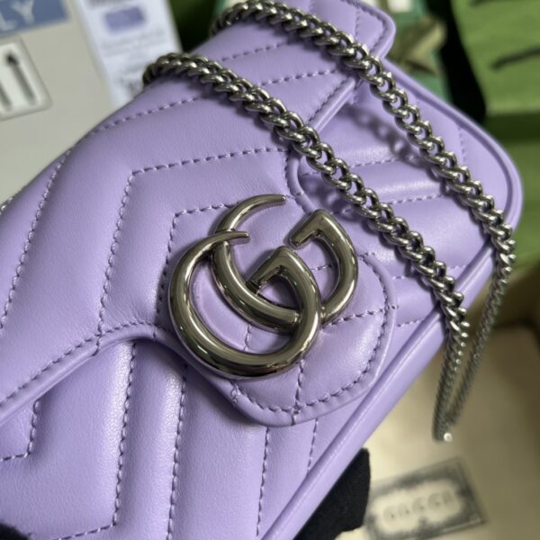 Gucci GG Marmont Super Mini Bag