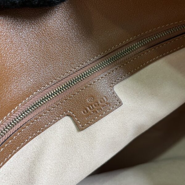 GUCCI DIANA LARGE SHOULDER BAG