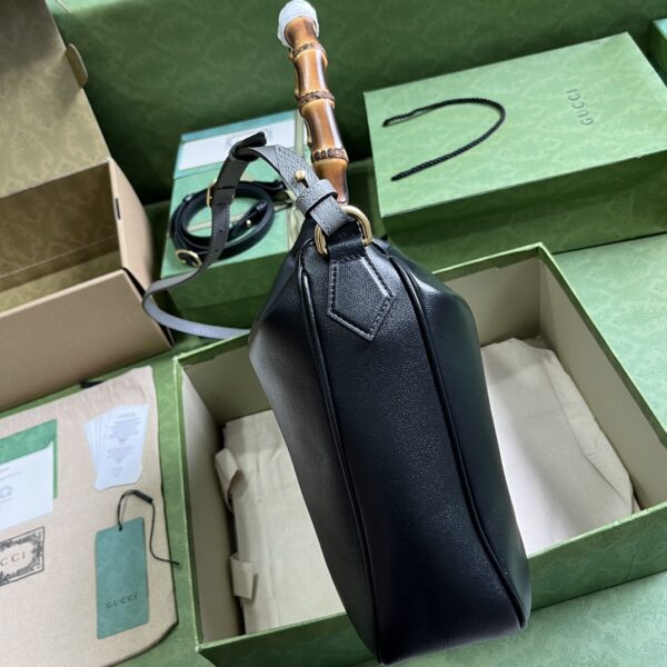 GUCCI DIANA LARGE SHOULDER BAG