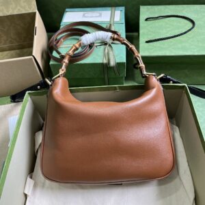 GUCCI DIANA MEDIUM SHOULDER BAG