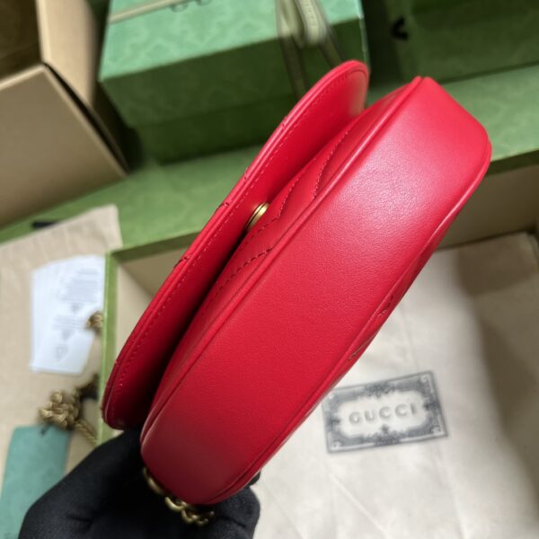 Gucci GG MARMONT MATELASSÉ CHAIN MINI BAG