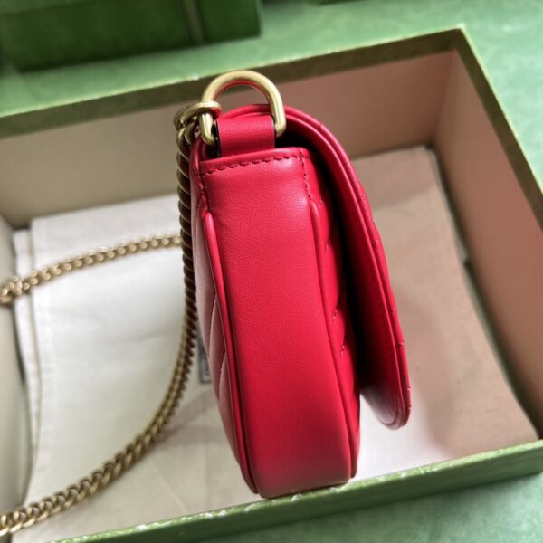 Gucci GG MARMONT MATELASSÉ CHAIN MINI BAG
