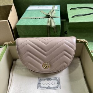 Gucci GG MARMONT MATELASSÉ CHAIN MINI BAG