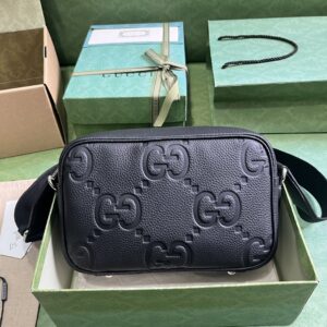 GUCCI JUMBO GG MEDIUM MESSENGER BAG