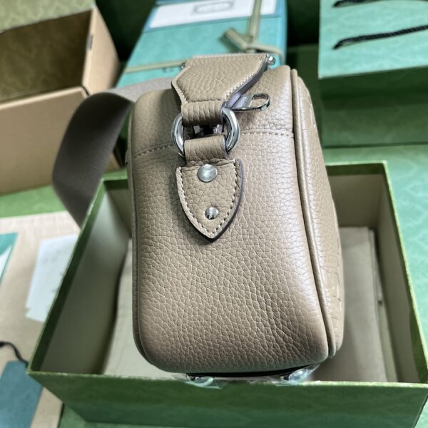 GUCCI JUMBO GG MEDIUM MESSENGER BAG