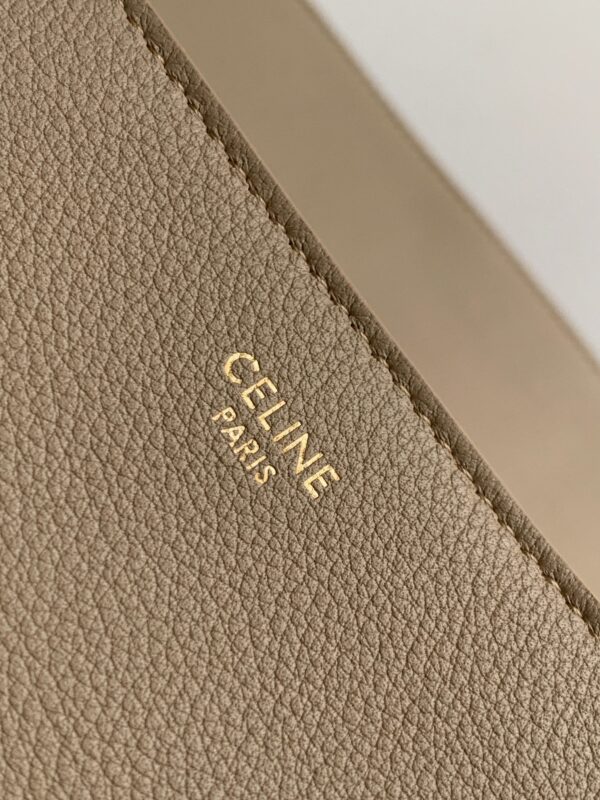 CELINE MEDIUM CELINE VICTOIRE BAG
