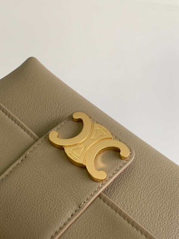 CELINE TEEN CELINE VICTOIRE BAG