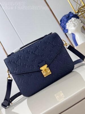 Louis Vuitton Pochette Metis