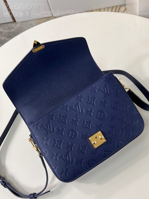 Louis Vuitton Pochette Metis