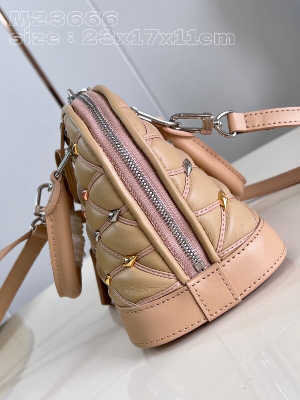 Louis Vuitton Alma BB