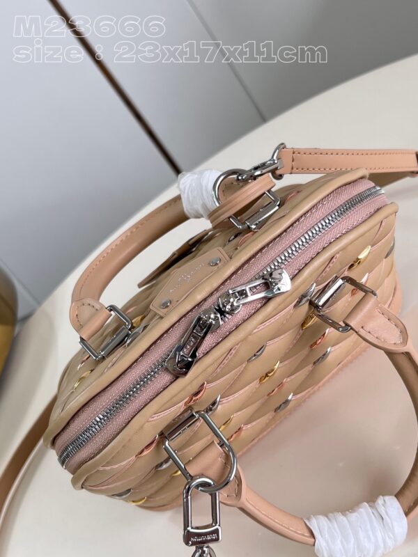 Louis Vuitton Alma BB