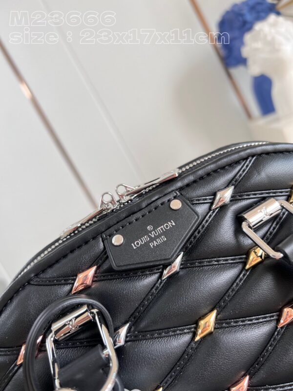 Louis Vuitton Alma BB