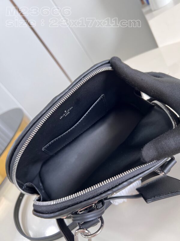 Louis Vuitton Alma BB