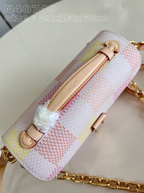 Louis Vuitton Pochette Métis East West