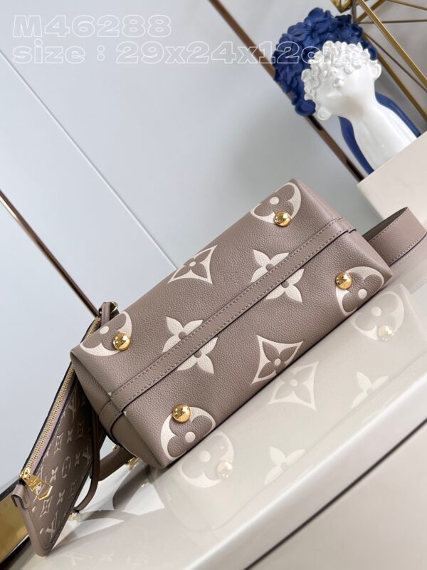 Louis Vuitton CarryAll PM Bag
