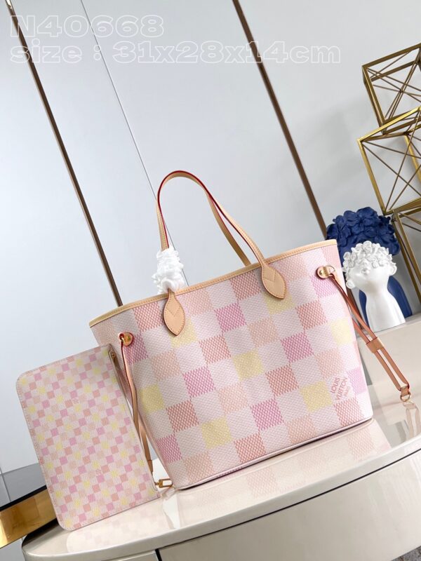 Louis Vuitton Neverfull MM