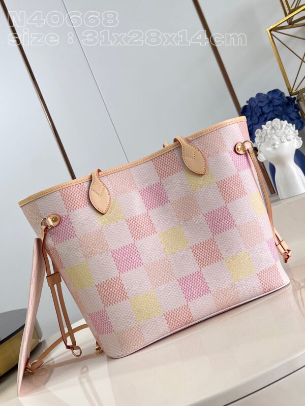 Louis Vuitton Neverfull MM