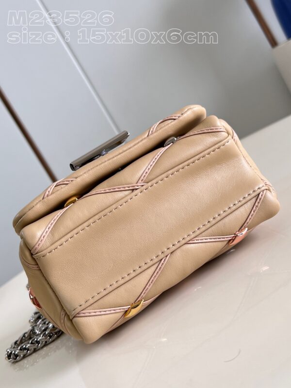 Louis Vuitton Pico GO-14