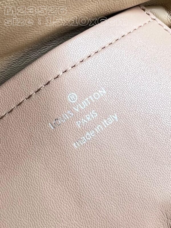 Louis Vuitton Pico GO-14