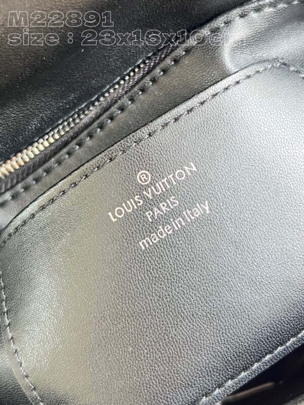 Louis Vuitton GO-14 MM