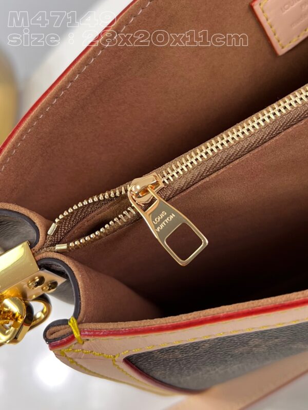 Louis Vuitton Dauphine Soft GM
