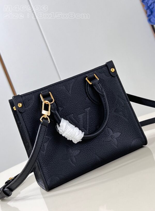 Louis Vuitton  OnTheGo BB
