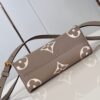 Louis Vuitton OnTheGo BB