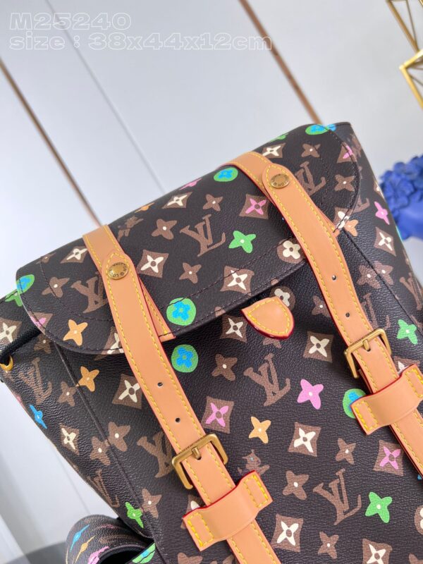Louis Vuitton Christopher MM