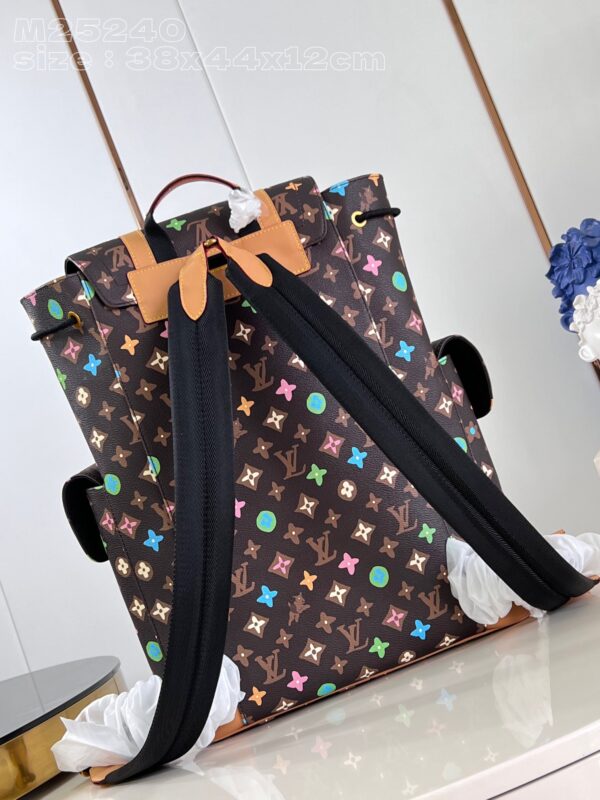 Louis Vuitton Christopher MM