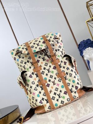 Louis Vuitton Christopher MM