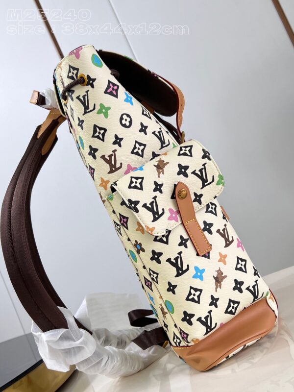 Louis Vuitton Christopher MM