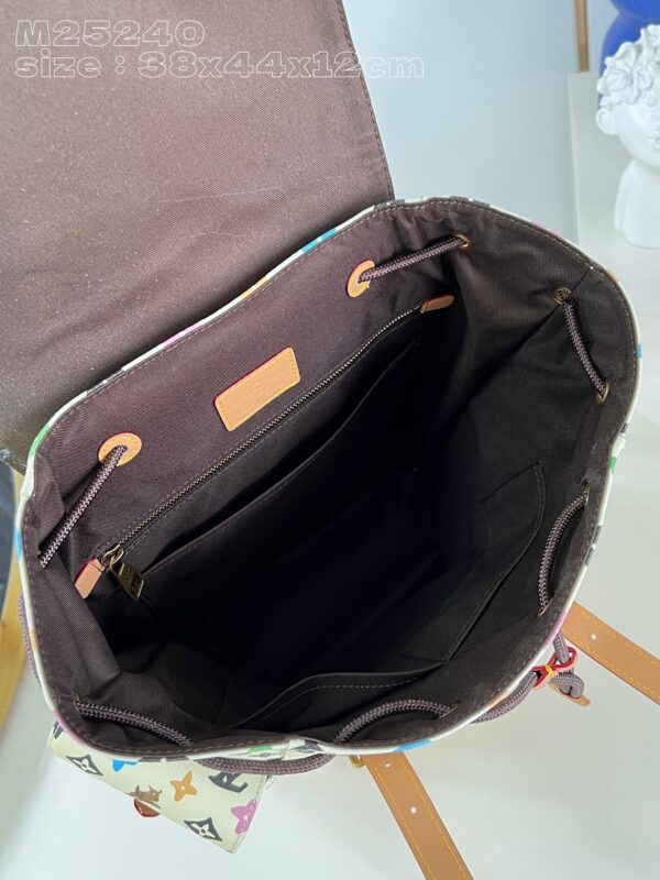 Louis Vuitton Christopher MM