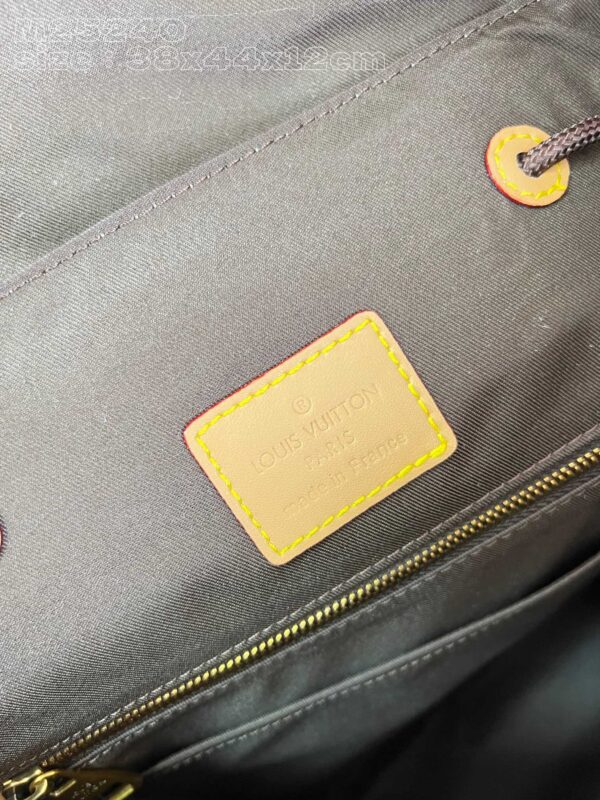 Louis Vuitton Christopher MM