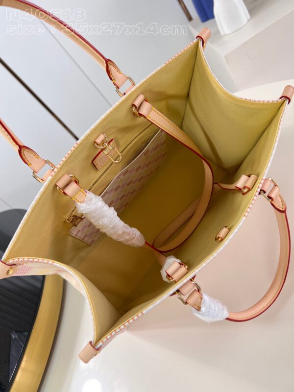 Louis Vuitton OnTheGo MM Tote