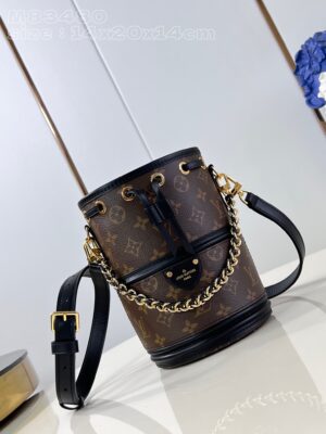 Louis Vuitton Canoé
