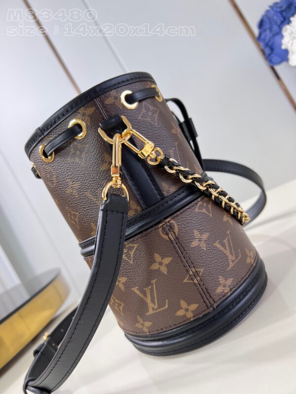Louis Vuitton Canoé