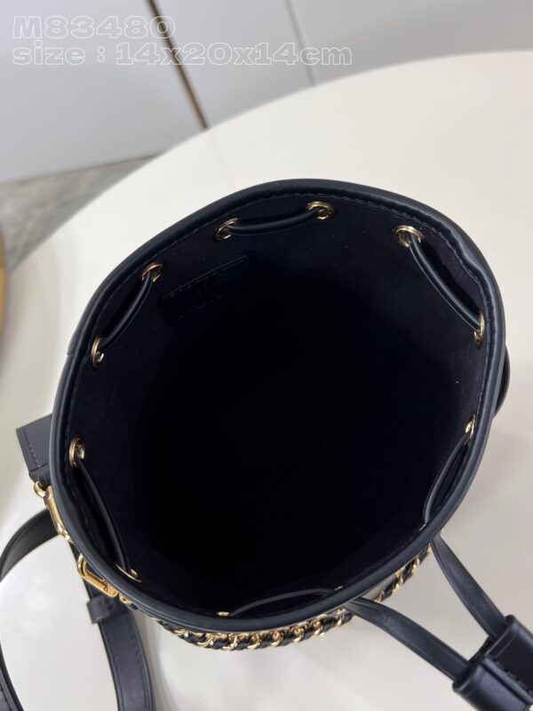 Louis Vuitton Canoé