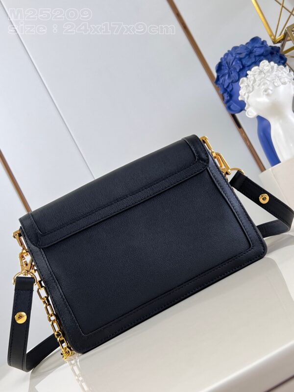 Louis Vuitton Dauphine Soft MM
