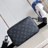 Louis Vuitton Alpha Messenger