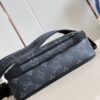 Louis Vuitton Alpha Messenger