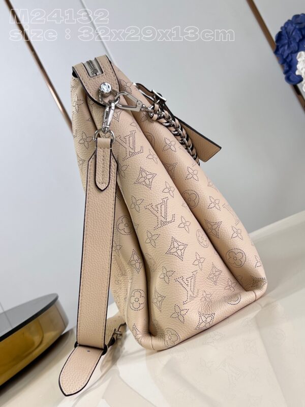 Louis Vuitton Hand It All MM