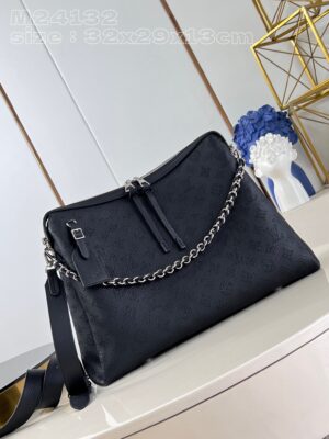 Louis Vuitton Hand It All MM