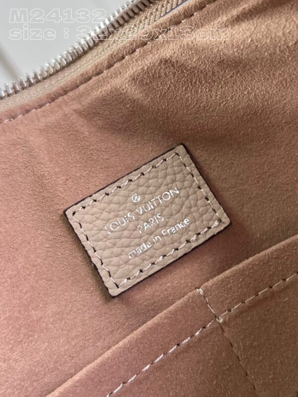 Louis Vuitton Hand It All MM