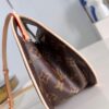 Louis Vuitton Around Me PM