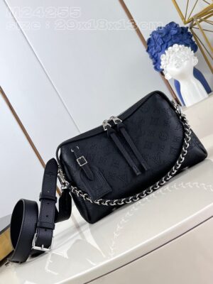 Louis Vuitton Hand It All PM