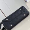 Louis Vuitton Hand It All PM