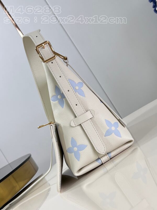 Louis Vuitton CarryAll PM Bag