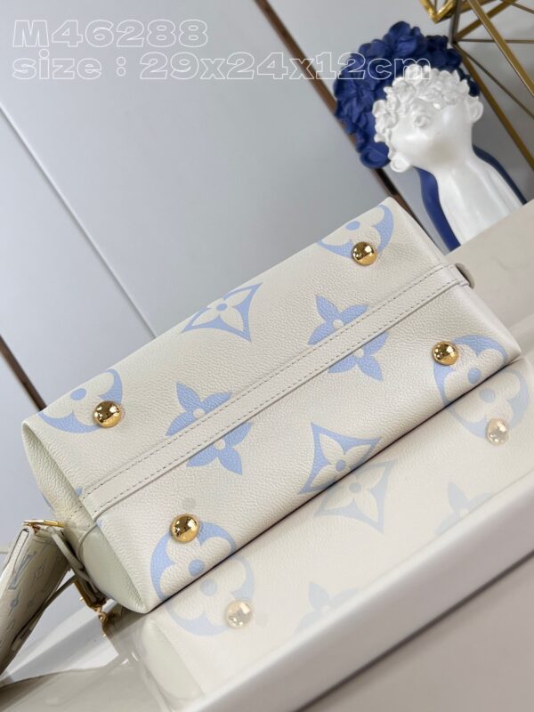 Louis Vuitton CarryAll PM Bag