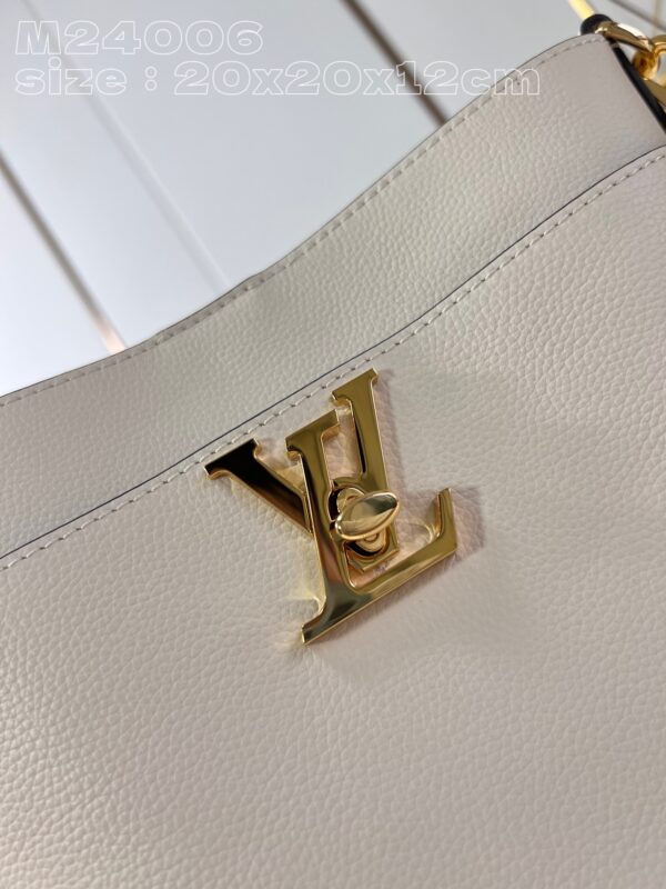 Louis Vuitton Lock and Walk