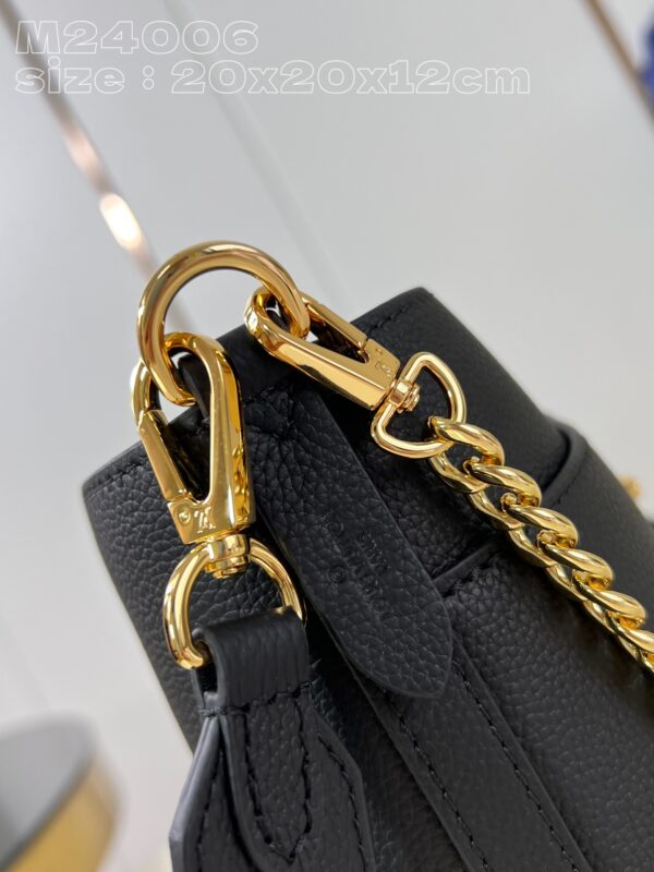 Louis Vuitton Lock and Walk